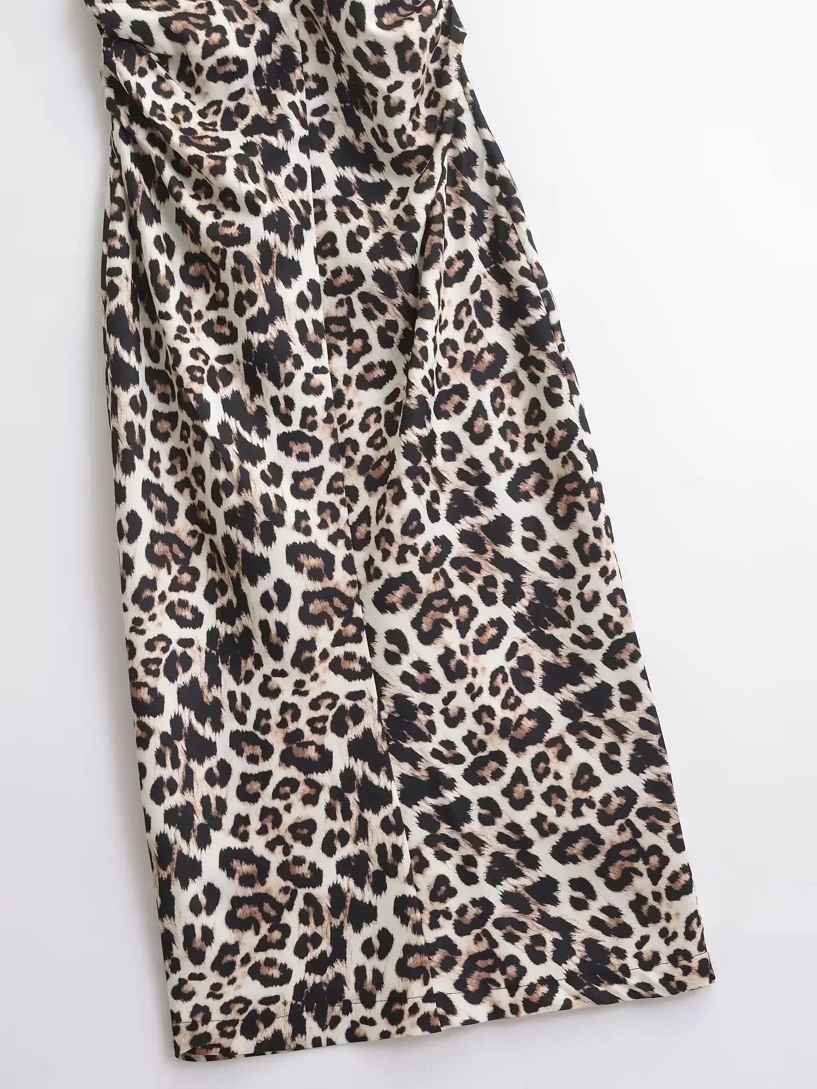 فستان نسائي متوسط الطول مطبوع عليه حيوان مطوي ، تصميم برقبة حرف V ، نحيل ، مطوي ، مخطط ، كلاسيكي ، بلا أكمام ، موضة جديدة ،