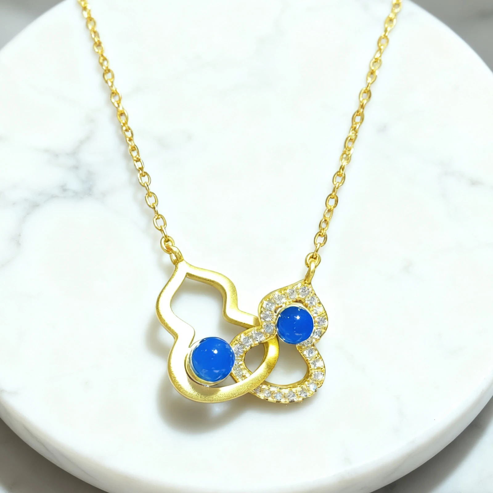 

Women'sDoubleGourdNecklace Sterling Silver Gold Plated 3mm5mm Baltic AmberPendant Sparkling White Stones Lucky Love Gift for Her