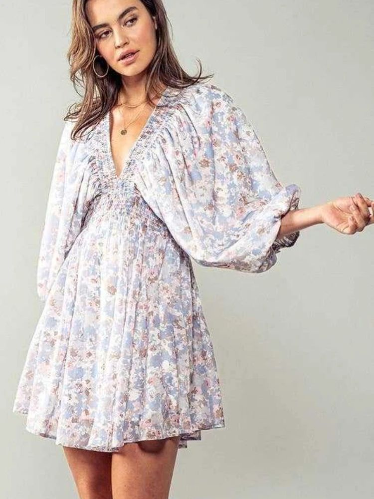 2025 Summer Women's Short Dress V-Neck Floral Print Ruffled Lantern Sleeves A-Line Swing Beach Dress Casual Boho Sundress