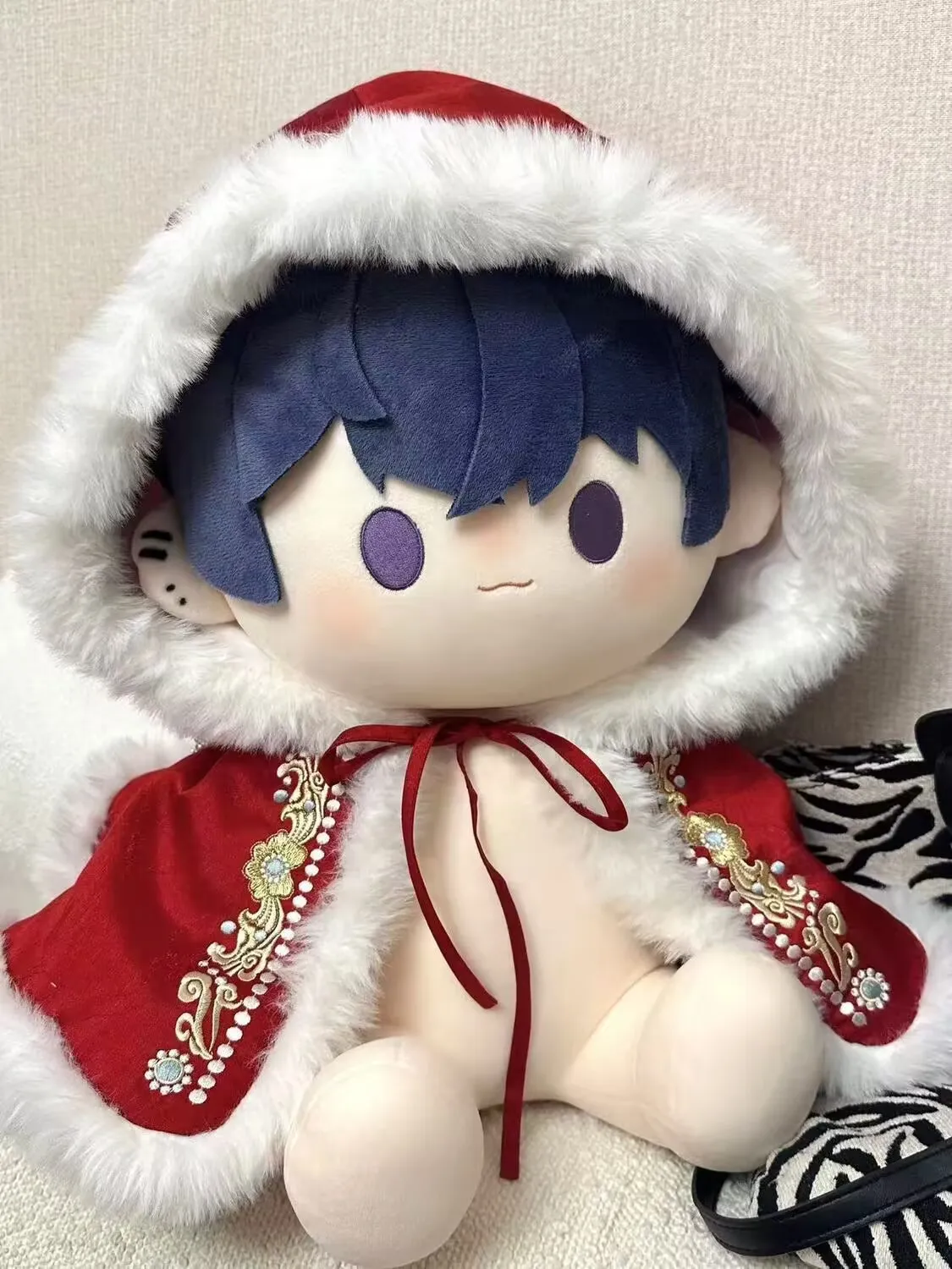 Vestido de boneca de algodão de 40cm, capa, terno de felicitações bordado de ano novo, conjunto de substituição de boneca festiva do Festival da Primavera, atributo de cosplay