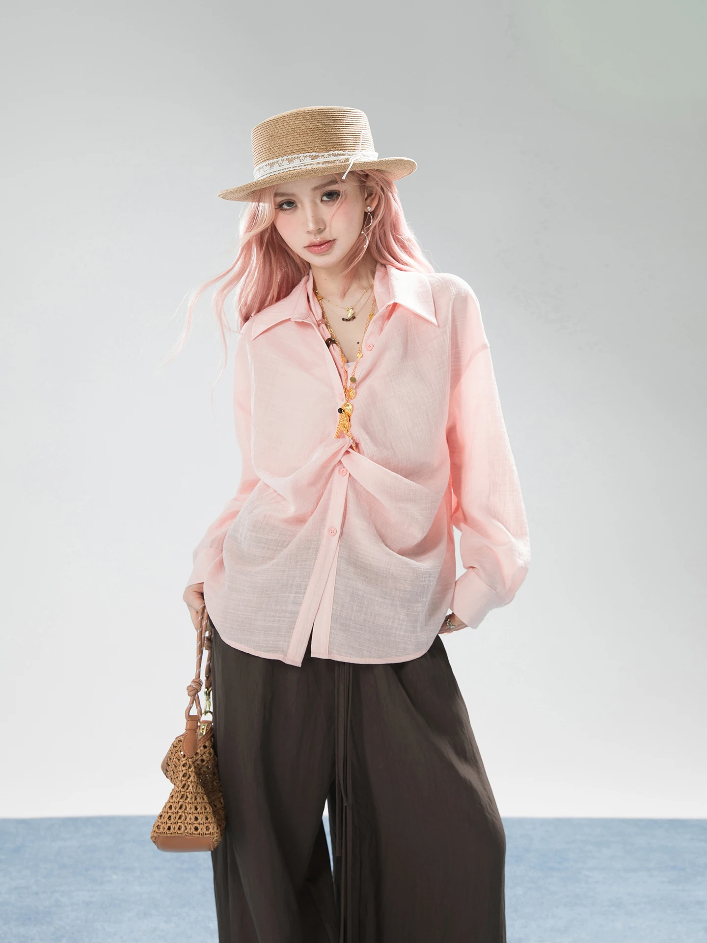 

Oneofuuu Sweetheart Knot off Centre Pink Thin Vine Design Sense Twist Knot Necklace Decorated Shirt Loose Fit Long Sleeve Wom...