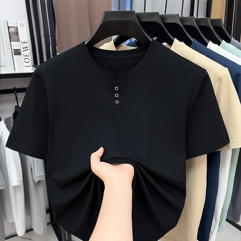 Herren Casual Kurzarm Henley T-Shirt mit V-Ausschnitt und drei Knöpfen, leichte, atmungsaktive T-Shirts für Herren, Alltagsoutfits. – Detail 14
