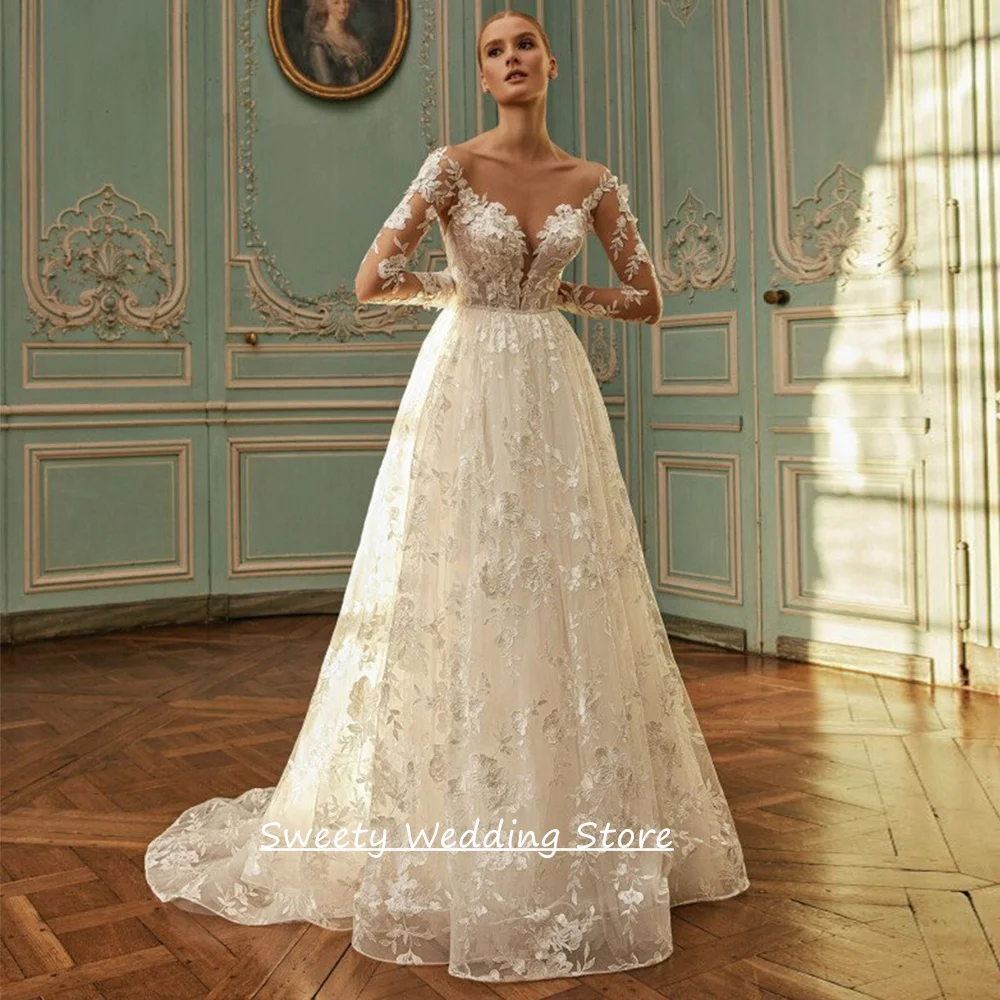 

Customized Lace Wedding Dresses Elegant Scoop Neck Long Sleeves Applique Sweep Train Backless A Line Bridal Bride Gown