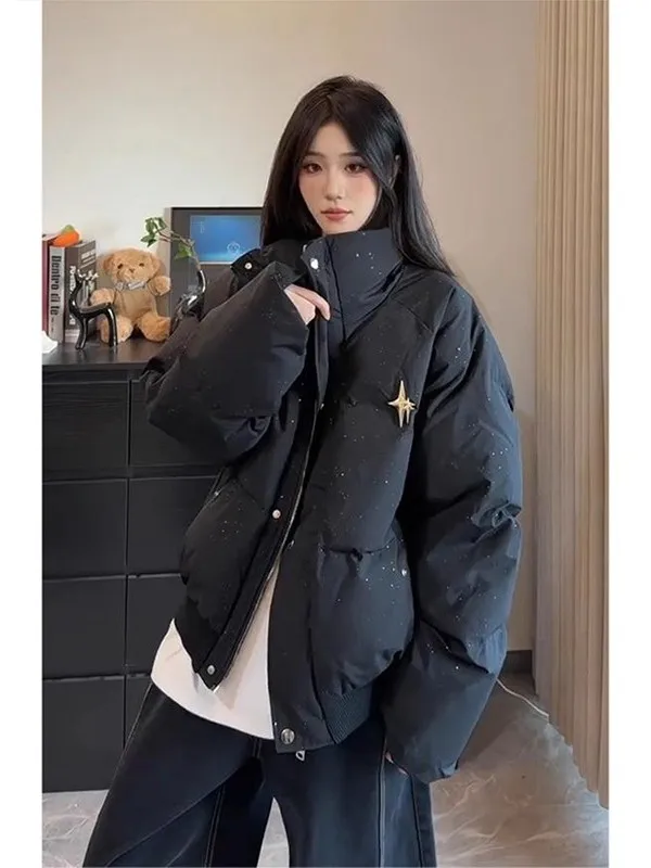 

Утепленная черная хлопковая куртка для мужчин, зимняя, оверсайз, с воротником-стойкой, в стиле пуховика, парная верхняя одежда для молодежи, модная