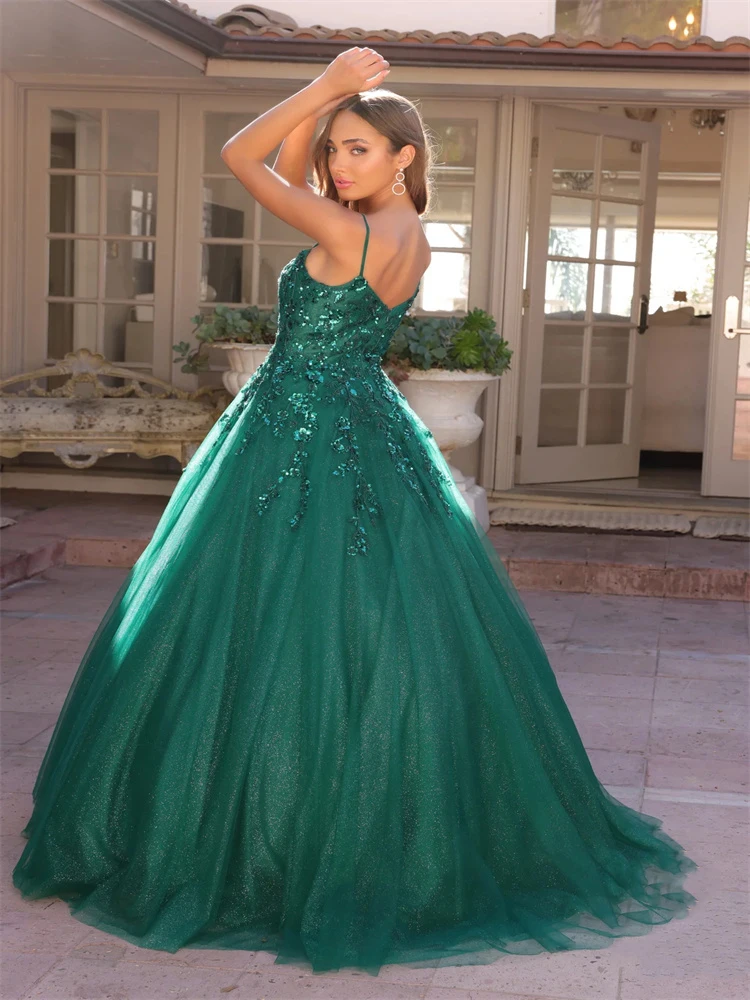 Elegant Square Neckline Applique with Thin Straps Sleeveless Tulle A-Line Prom Dress Open Back Zipper Sweep Train Party Gowns