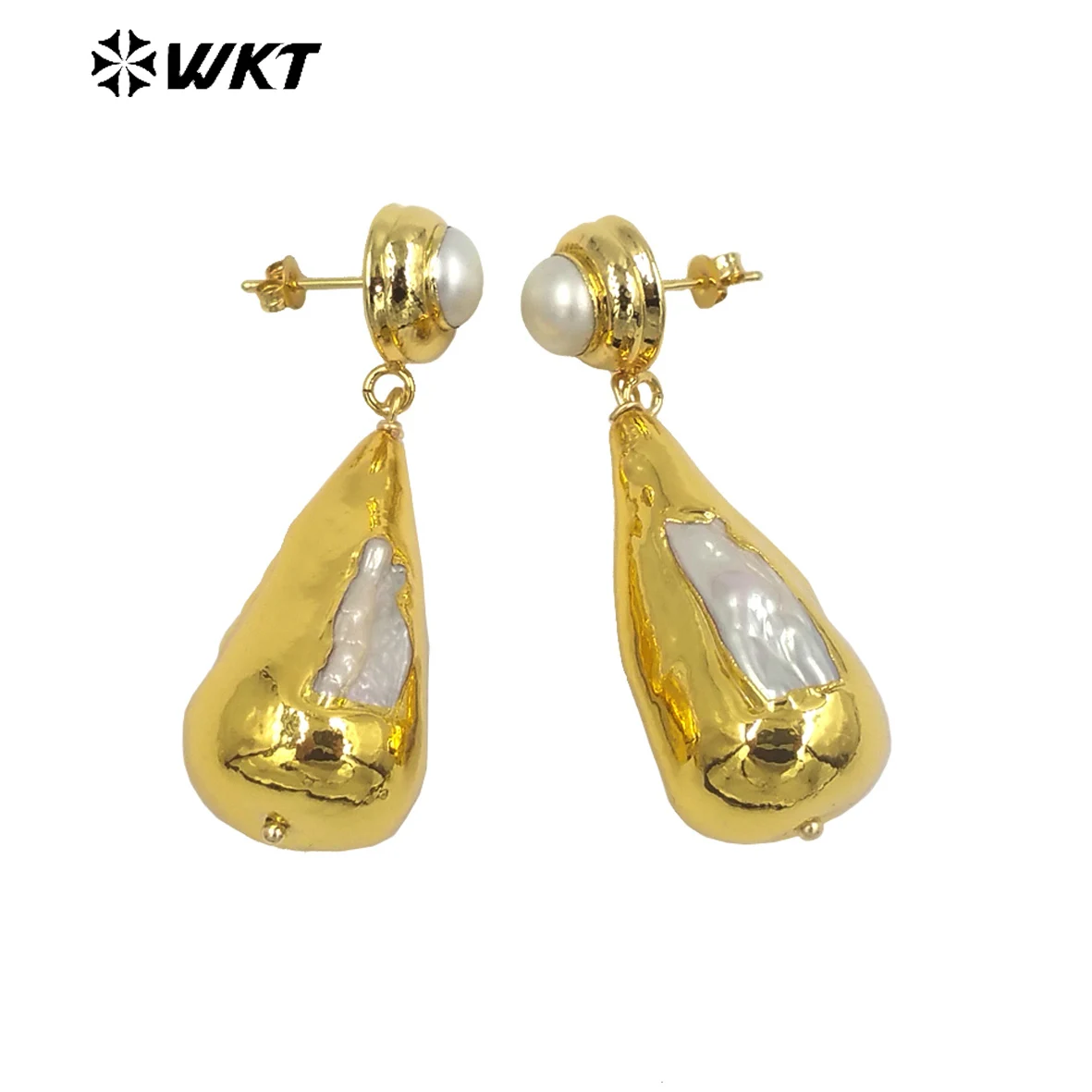 

WT-MPE099 Classic Retro Natural Balok Fresh-water Pearls with High Quality Gold-Plated for Women Daily Earrings