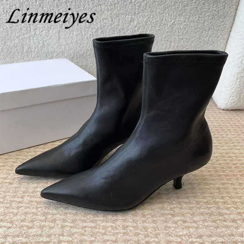 Botas cortas sexis con tacones de gatito para mujer, zapatos de fiesta de pasarela con punta estrecha, botines de tacón alto de cuero de ante para mujer