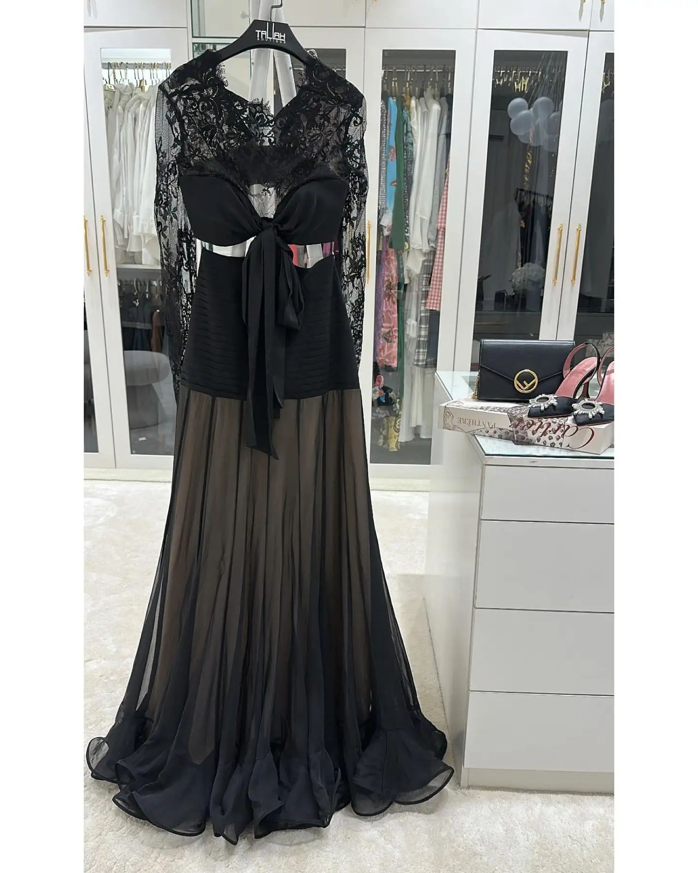 Elegant Casino Royale Outfit: The Perfect Black Appliqud Prom Dress for  Glamorous Evenings