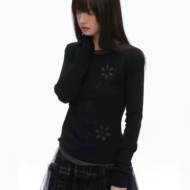 Y2K Women Double Layer Embroidered Hollow Flower Long Sleeve Top Slim Stretch Mock Two Piece Crew Neck T Shirt - view 4