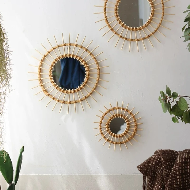 Creative Rattan Round Decorative Mirrors Art Wall Entryway Decor Boho Wall Hanging Mirror for Cafe Florist Studio Shooting Prop
