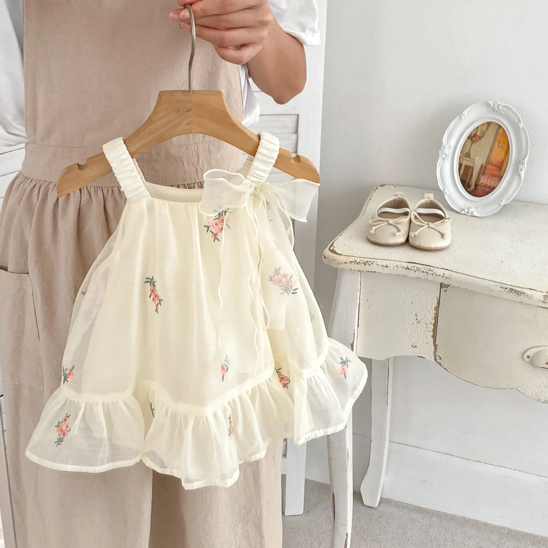 Gaun Romper Bayi Perempuan Anak Baru Lahir Motif Bunga 0-24M Baju Musim Panas Gaun Bordir Bunga Pita Tanpa Lengan Pakaian Putri