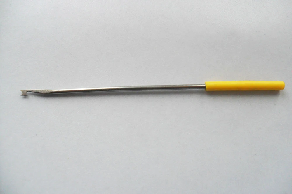 Picture 3: Clarinet Flute Oboe Piccolo Spring Hook Woodwind Repait Tools