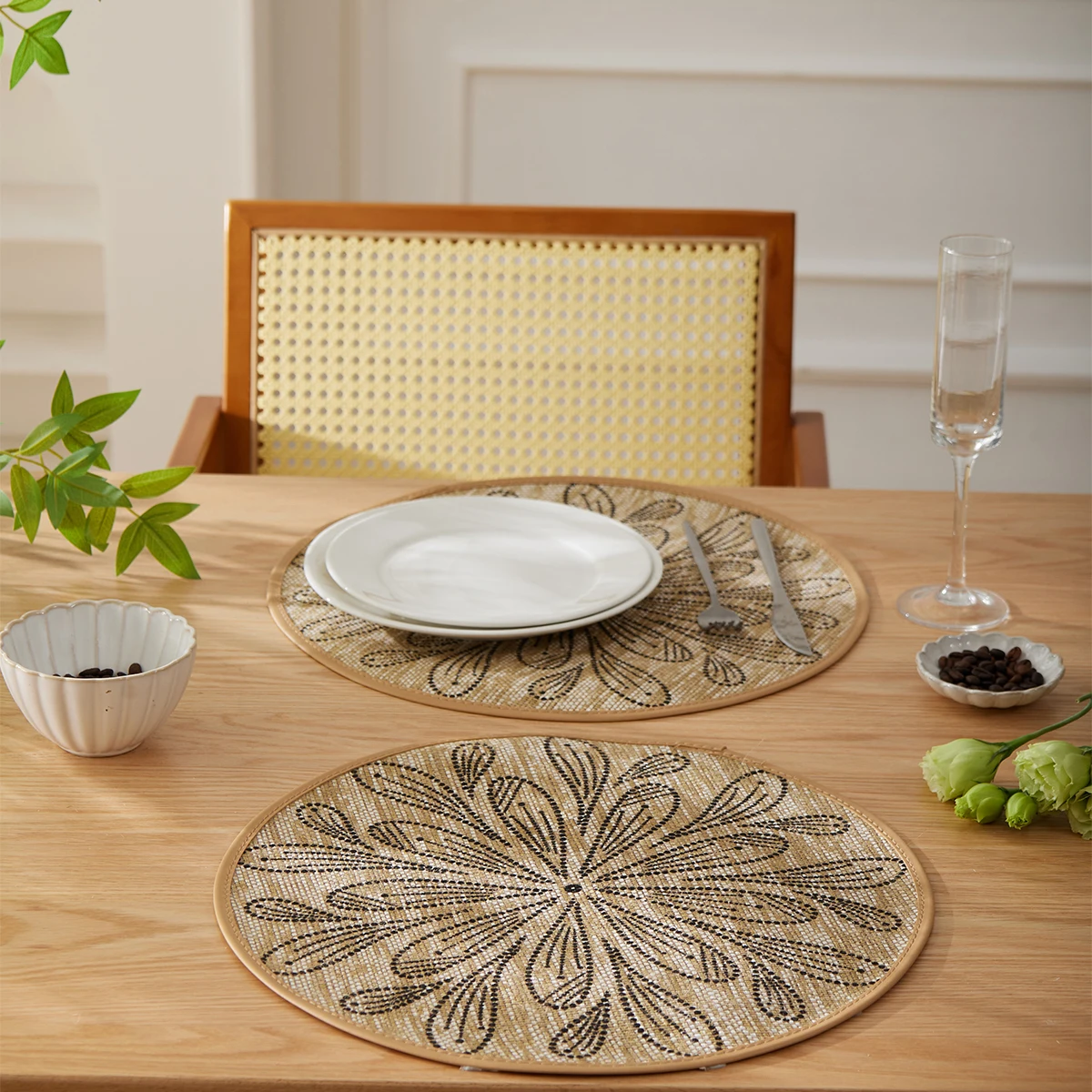 2/4/6/8-teiliges böhmisches Jute-Tischsets-Set, rutschfeste runde Esstischsets für Küche, Hochzeit, Heimdekoration