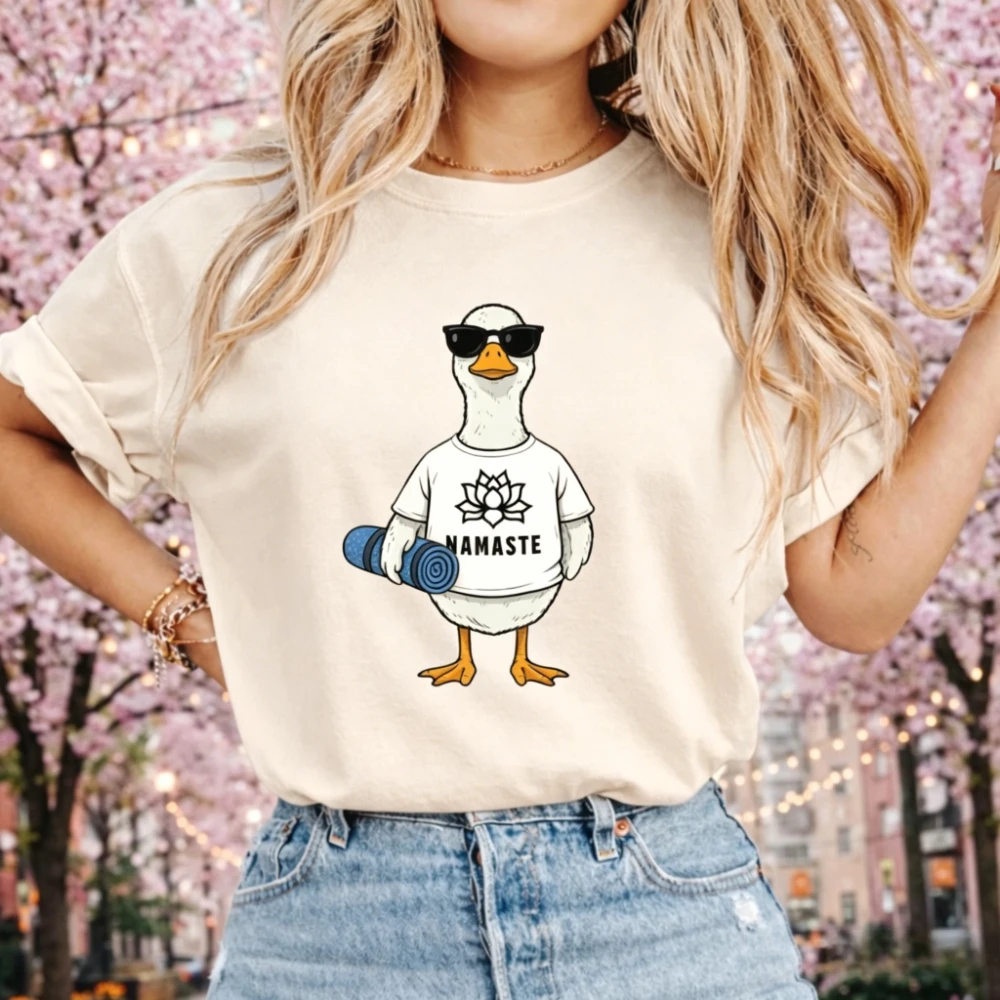 Funny Yoga Duck Namaste T-Shirt Cute Animal Shirt for Women Casual Yoga Tee Unique Gift Idea Kawaii Clothes Graphic T Shirts Top