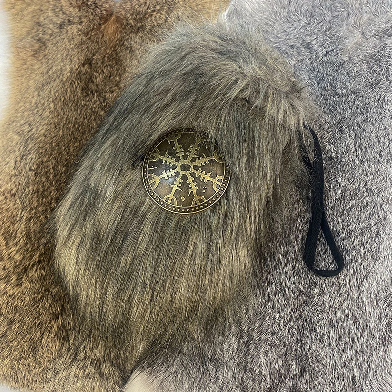 

Medieval Viking Vintage Faux Fur Waist Bag Retro Style Furry Mini Coin Purse Renaissance Pouch Party Role Play Cosplay Props
