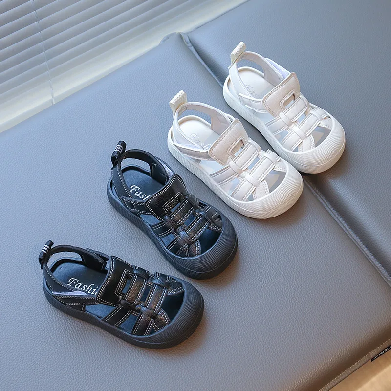 2026 New Casual Solid Color Breathable Sandals For Boys Lightweight Comfortable Anti Slip Sandals For Indoor Outdoor Spring