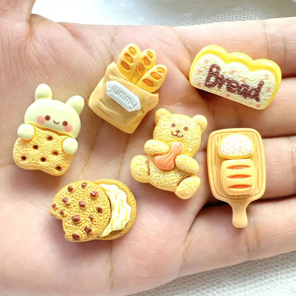 Kawaii Mini Resin Bear Shape Bread Resin Flatback Figure for Baking Theme Dollhouse Decor DIY Crafts
