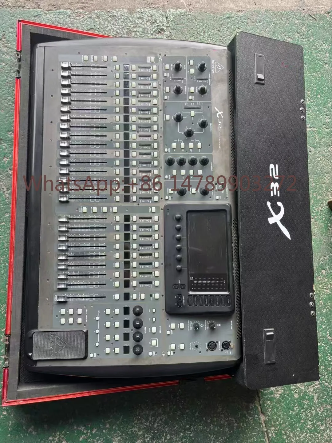 

Used Bailingda X32 Premium Professional 16-Channel Digital Audio Console Mixer Touch Screen Metal Built-In Recorder Surround
