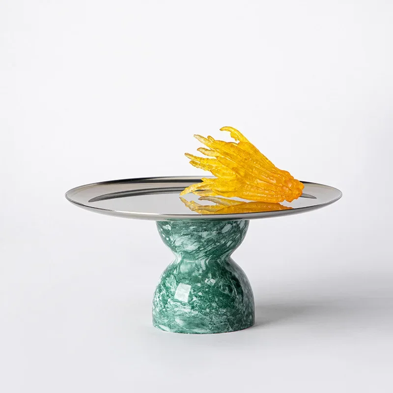 Yilu series, creative model room concept fruit, table jewelry combination white and green vertical striped flower ware