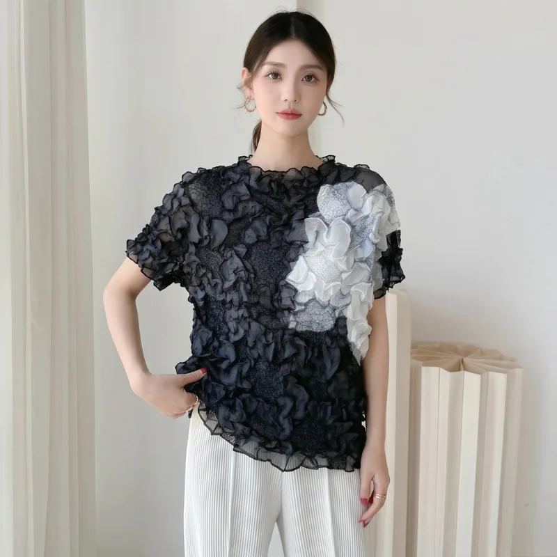 

Плиссированная футболка Miyake Original Summer Black T-Shirt Plisse Top 2026: Новинка, универсальный элегантный топ с коротким рукавом, свободный крой, для женщин