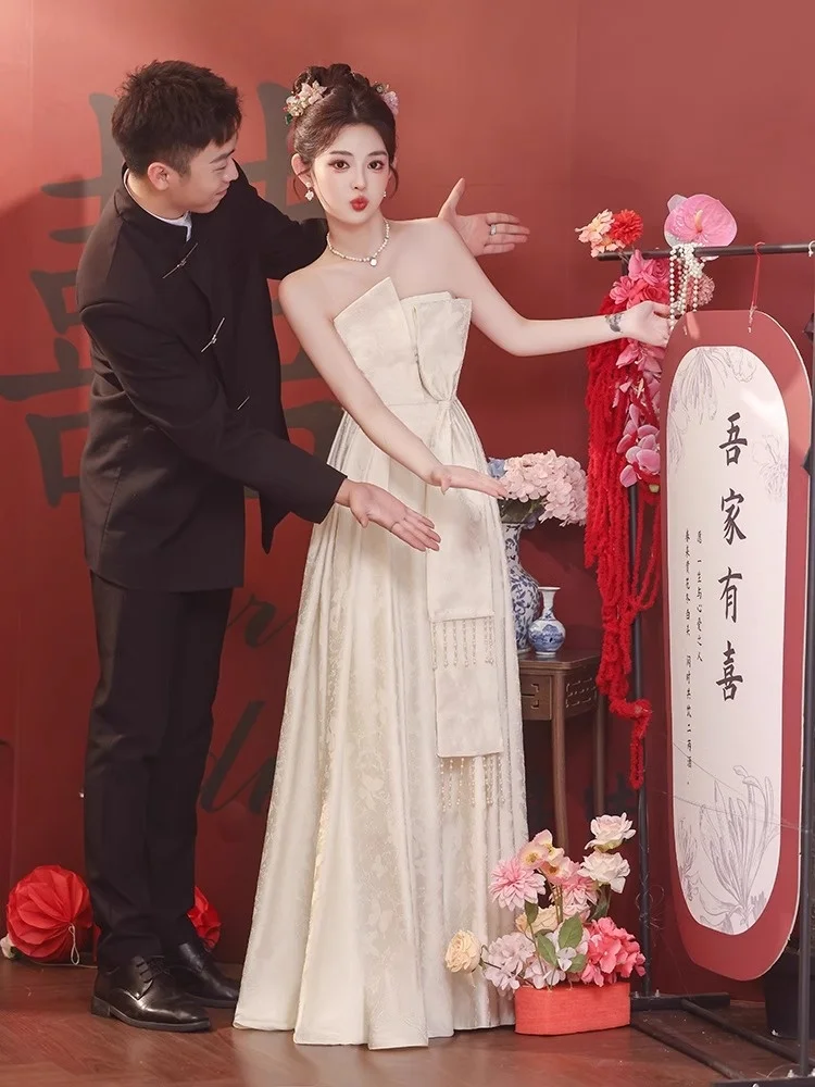 

Ele Chinese Sle Bridal Gown with Strapl Design for Women Sexy Long Dr for Wedding Engagement Par And Performance