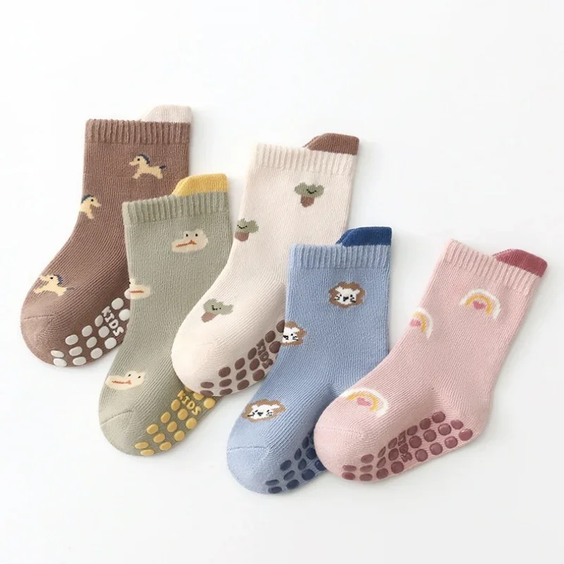 Cartoon Anti Slip Toddler Floor Socks 0-5T Spring Autumn Sof
