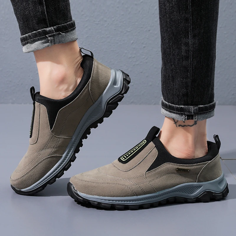 High Quality Indestructible Man Shoe Sneakers Breathable Running Shoes Lightweight Anti-slip Outdoor Men's Sneakers Male Shoes