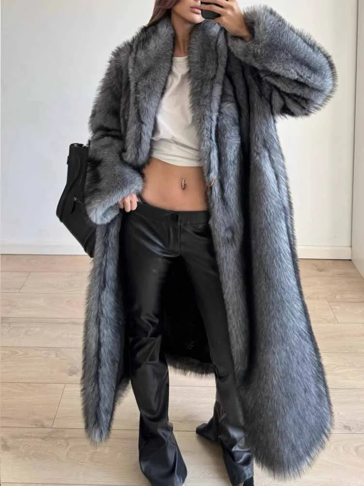 معطف نسائي طويل من الفرو الصناعي كبير الحجم من BKQU موضة فضفاضة وطية صدر السترة منفوش وسميك معطف دافئ 2025 ملابس خارجية فاخرة عالية الشارع
