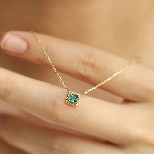 Real 925 Sterling Silver Emerald Square Zircon Pendant Necklaces for Women Minimalist OL Fine Jewelry Light Luxury Accessories