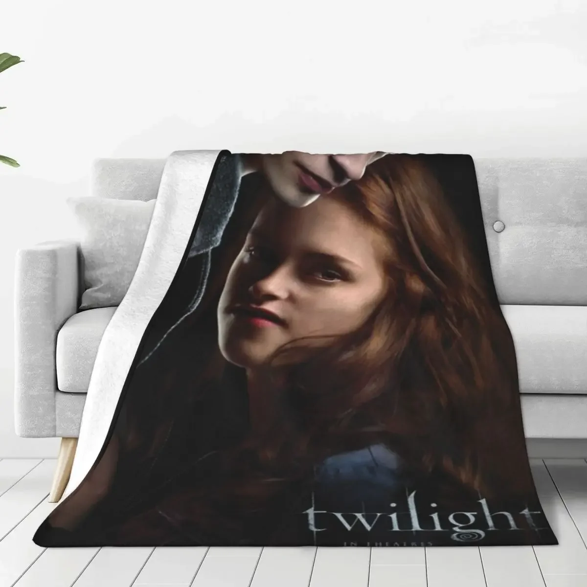 Twilight Blankets Flannel Summer Breathable Soft Throw Blanket for Bedding Bedroom Bedspreads