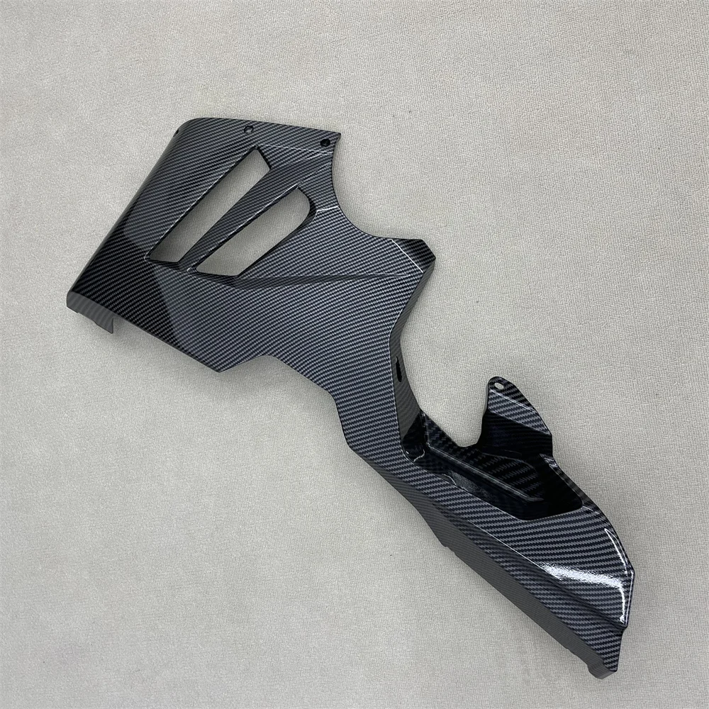 ABS motorcycle fairing is suitable for the underbody panel of CBR1000RR-R from 2025 - 2026 with carbon fiber paint.
