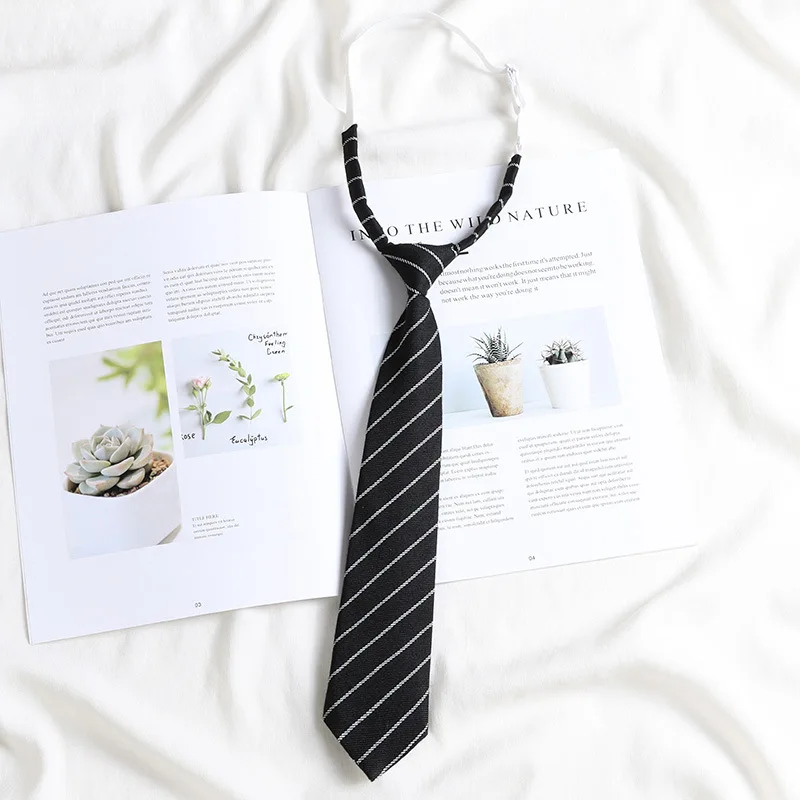 Koreanischer Stil Elegante Krawatten für Herren Geschenke Top-Kleidungszubehör Hochzeit Schwarz Grau Gestreift JK Damen Kragen Schmale Halsfliege – Detail 16