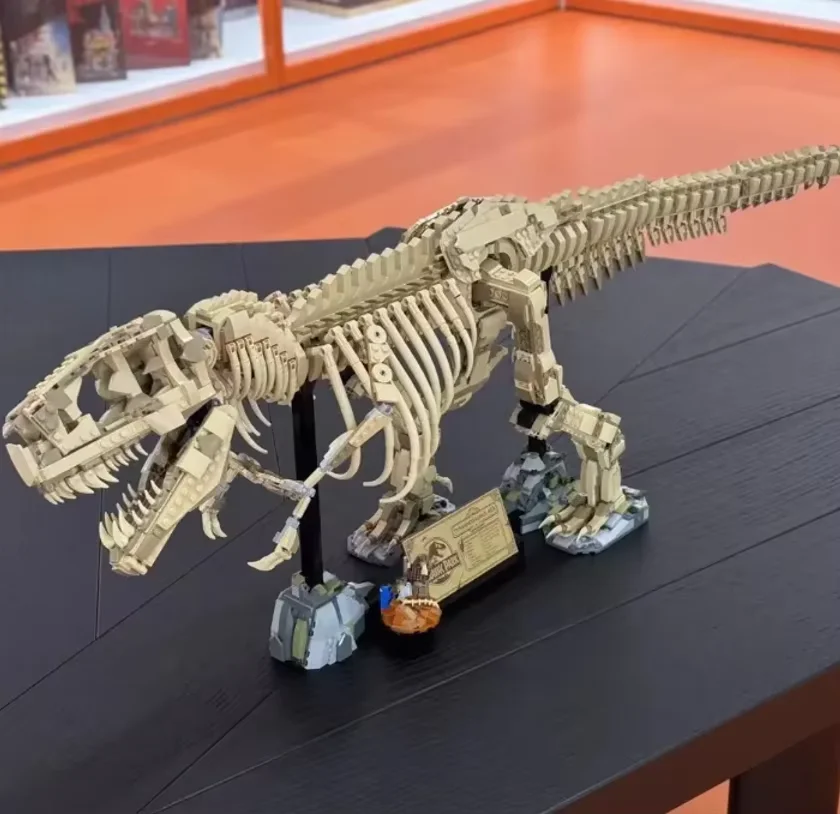 Creative 76968 Park Dinosaur World T-Rex Fossils Tyrannosaurus Rex Bricks Sets Boy Children Christmas Gifts