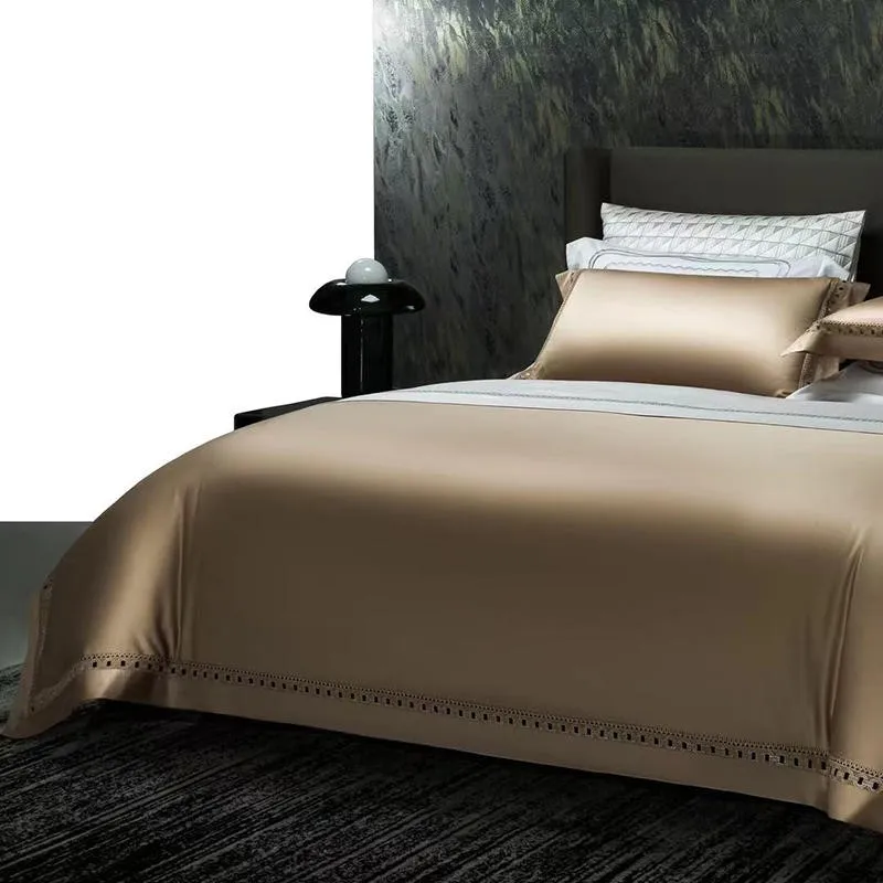 Imagem -02 - Algodão Egípcio Duvet Cover Grupo Oco Out Bedding Silky Soft Bed Cover Lençol e Fronhas High End Luxo Monocromático 1500tc