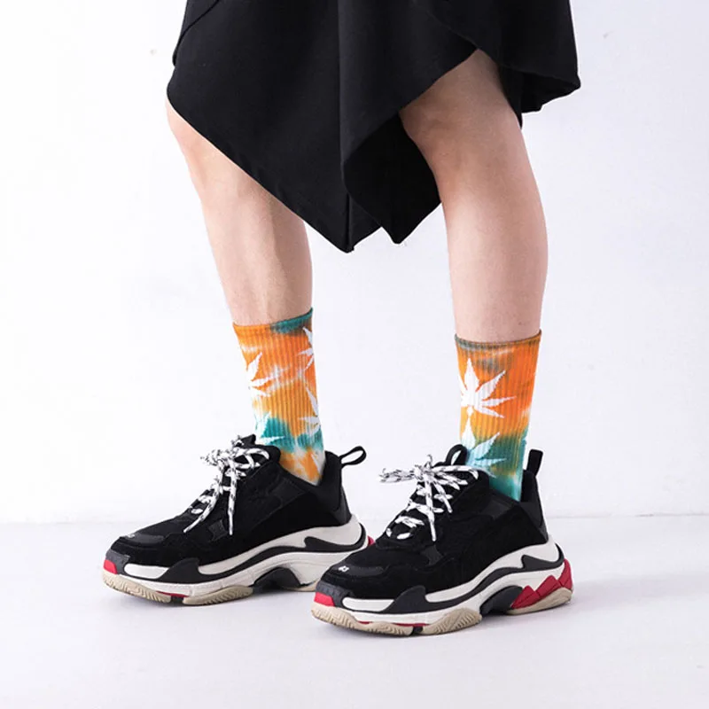 Unisex Tie-Dye Socks Street Trend High-Top Tide Sock Men Women Solid Color Cotton Striped Basketball Socks Skateboard Socks