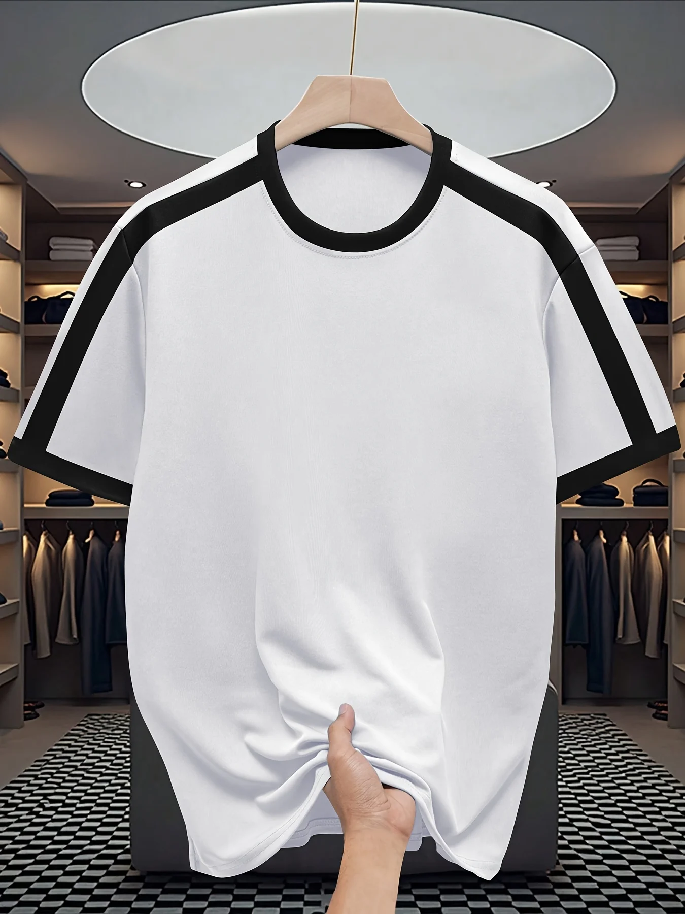 

Men'S Sports Casual Running Shirt with a Stylish Color-Blocked Round Neck, New Summer Collection.