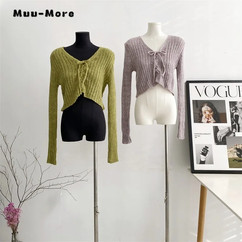 

Women's Y2K Simply Style Solid Color V-neck Lace Up Slim Knitwear Sweater 2023 Autumn Winter Long Sleeve Hedging Knitted Top