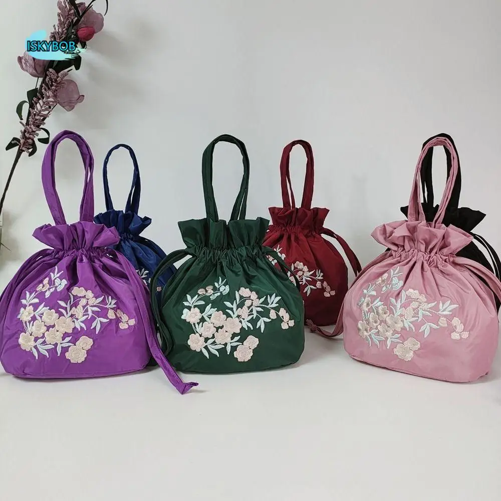 

Satin Silk Retro Drawstrings Bag Floral Ancient Style Embroidery Flower Handbag Storage Bag Ethnic Style Small Purse Wallet