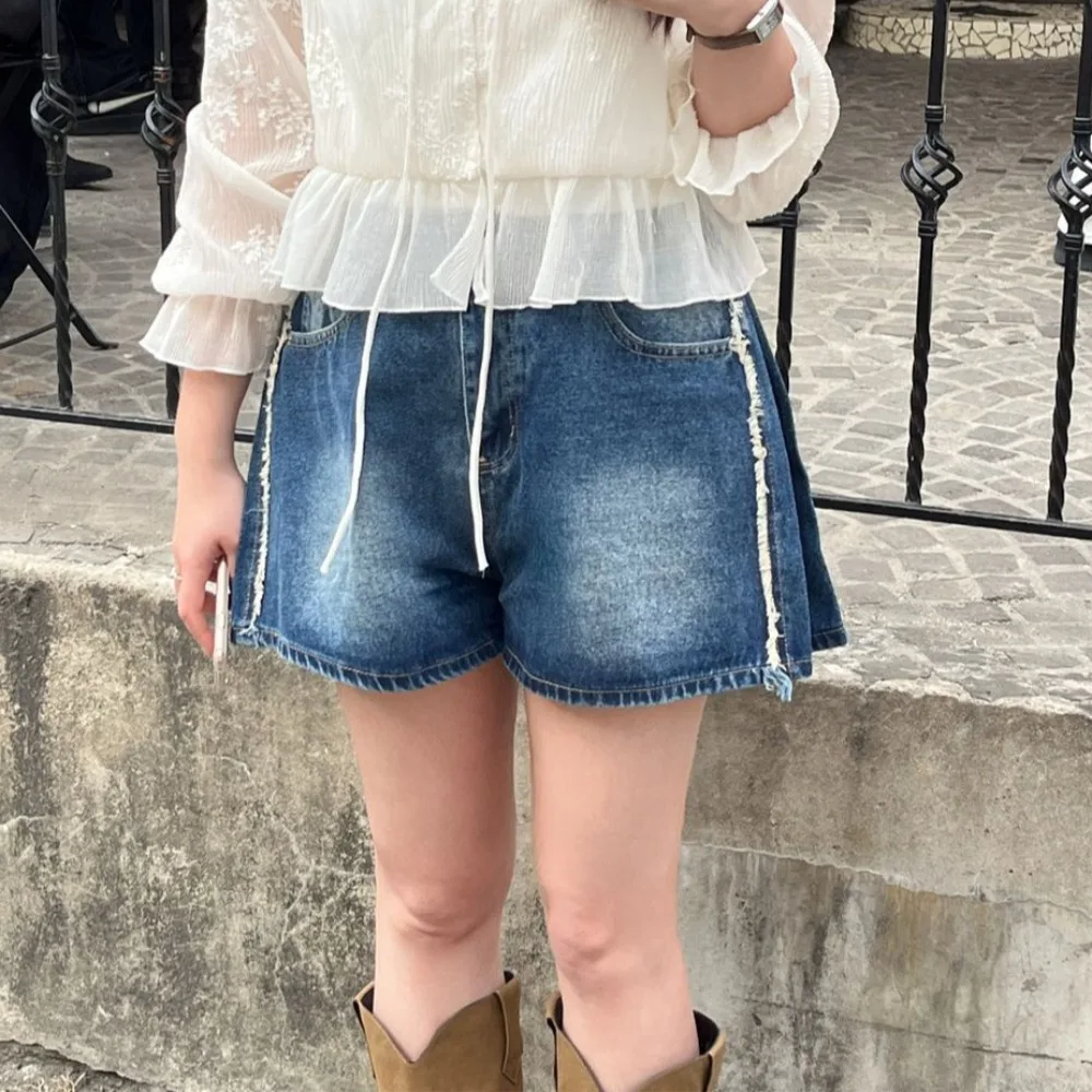 

High Waist A-Line Denim Shorts Washed out Distressed Casual Hot Pants Blue Cotton Non-Stretchy Summer 2026 Women's Jeans