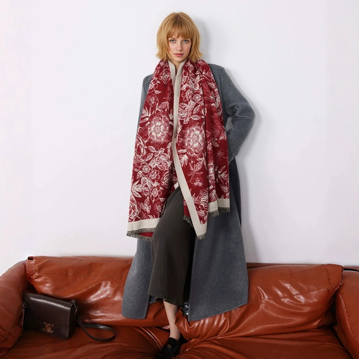 

Новые модные женские шарфы с двусторонним принтом и кисточками, шаль, зимняя теплая накидка, бандана, пашмина, женский платок, толстое одеяло, шарф