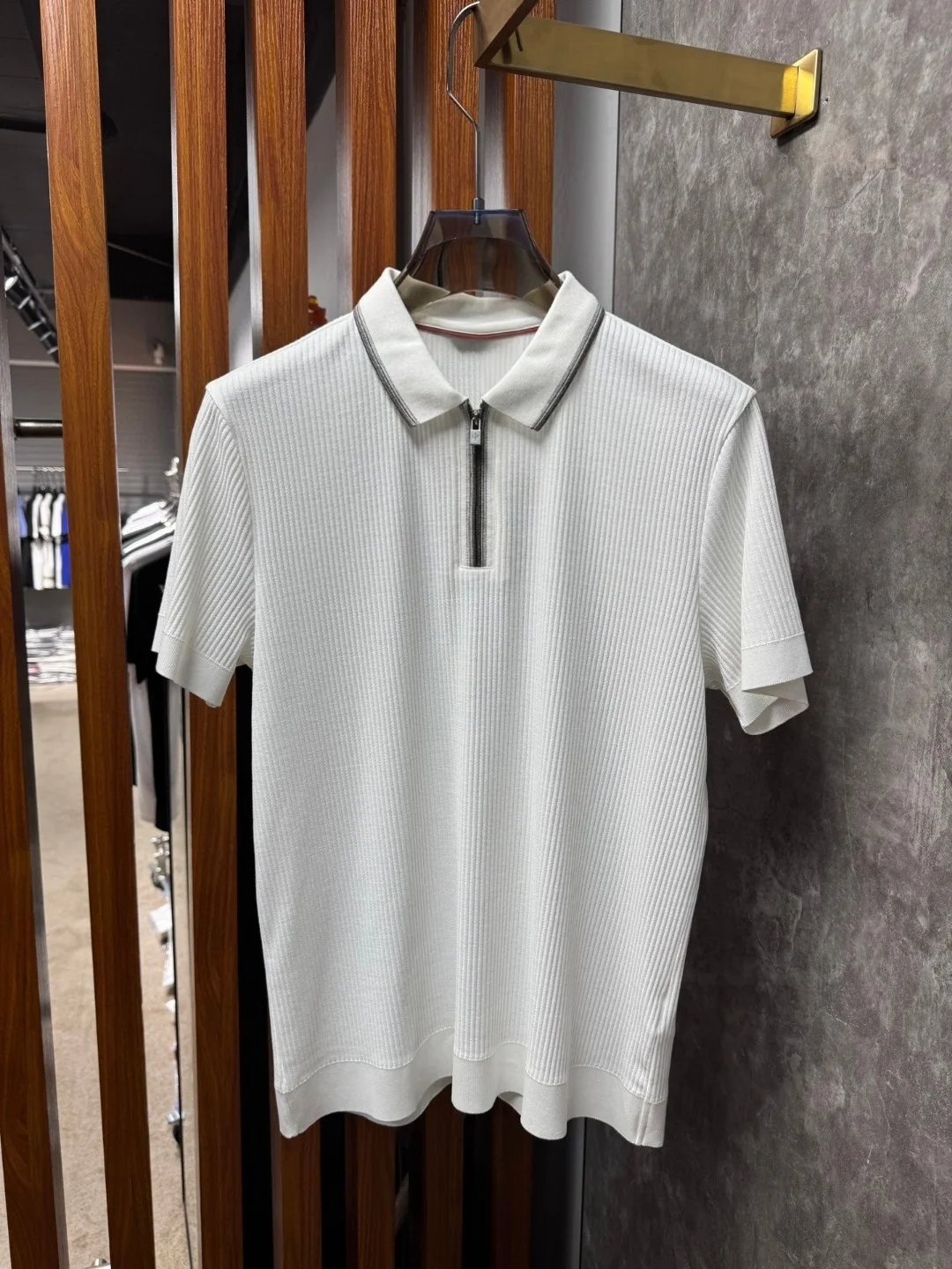 

Мужская рубашка в итальянском стиле, повседневная, с коротким рукавом, на молнии до середины, вязаная, модная, деловая, для отдыха, с отложным воротником, лето 2026