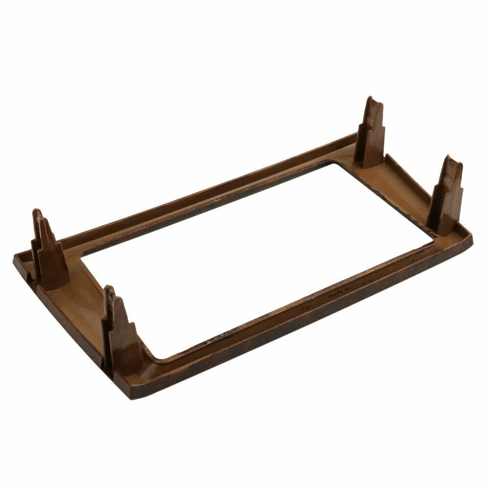 

Комплект для модернизации автомобильной аудиосистемы: панель автомагнитолы, навигационная панель, декоративная накладка, аксессуар для навигации, высокопрочные материалы