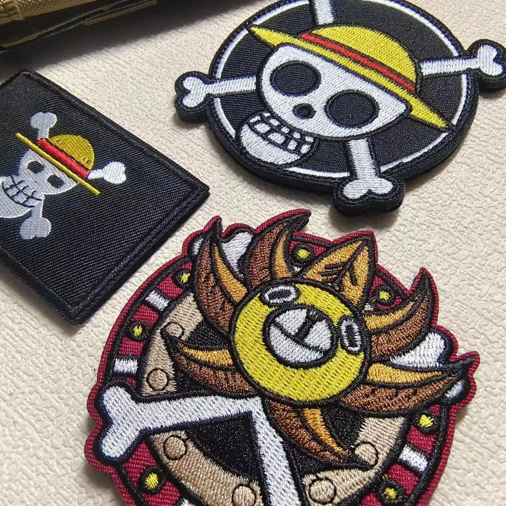 One Piece Badg Cartoon sleeve patch embroidery Velcro patches for Luffy clothing patches and badges DIY design backpack patches - view 2