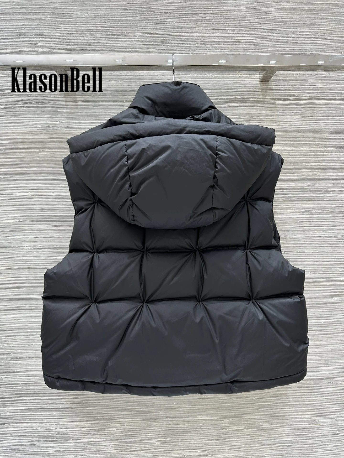 8.26 KlasonBell Women\'s 2024 Autumn Winter New Letter Leather Brand Quilted Down Vest Hooded Detachable Drawstring Hem Coat