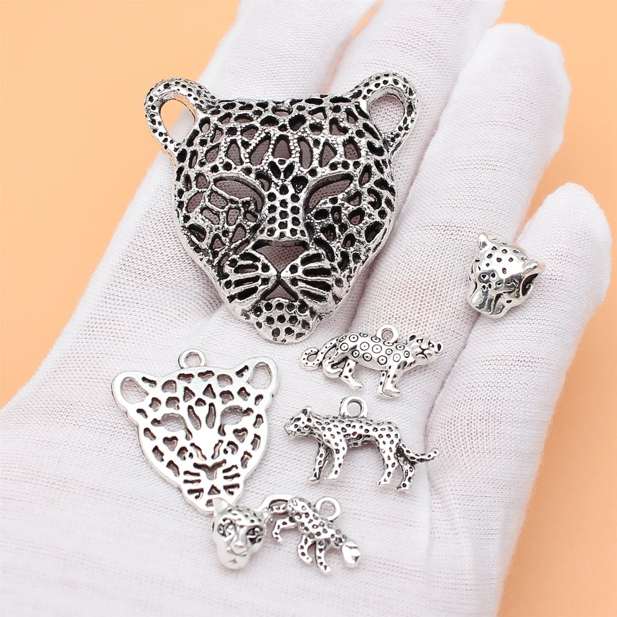 7pcs Antique Silver Color Leopard Charms Collection For DIY Jewelry Making, 7 Styles, 1 of Each