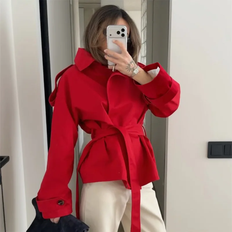 The New Autumn Collection Features A High-end, Simple, Bright Red, Versatile Belt-cinched and Slimming Windbreaker for Women.