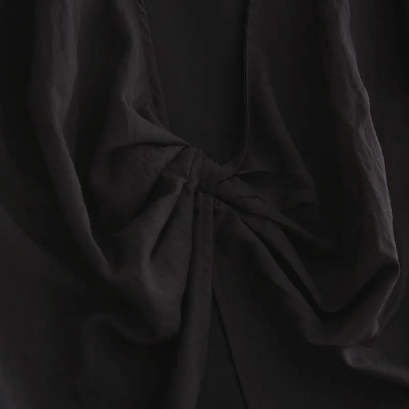 

2025 New Design Knot ort Sve round Ne T-irt Slimming Effect in White And Bla Colors Women's Faion Summer Top