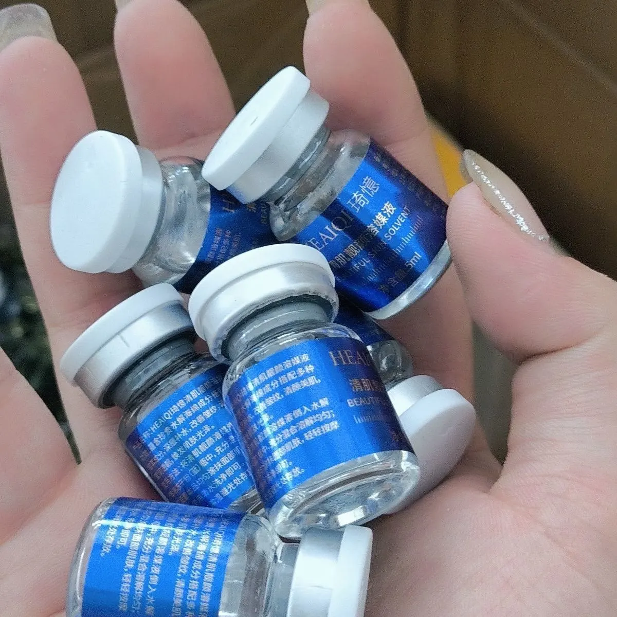 

Набор лиофилизированного порошка с пептидом синей меди: увлажняющая и отбеливающая сыворотка для лица против морщин, для гладкой и нежной кожи, осветляющая эссенция