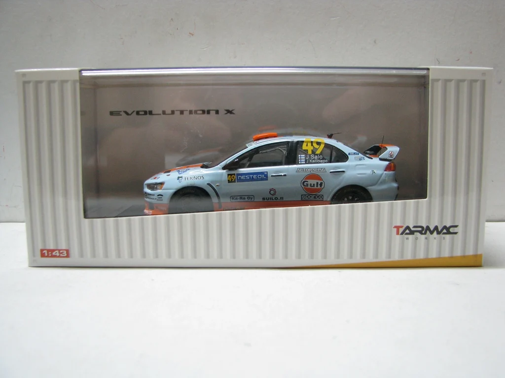 

Flaws Diecas 1:43 Scale Tarmac Works MITSUBISHI LANCER EVO X Alloy Car Model Collectible Toy Gift Souvenir Display Ornament