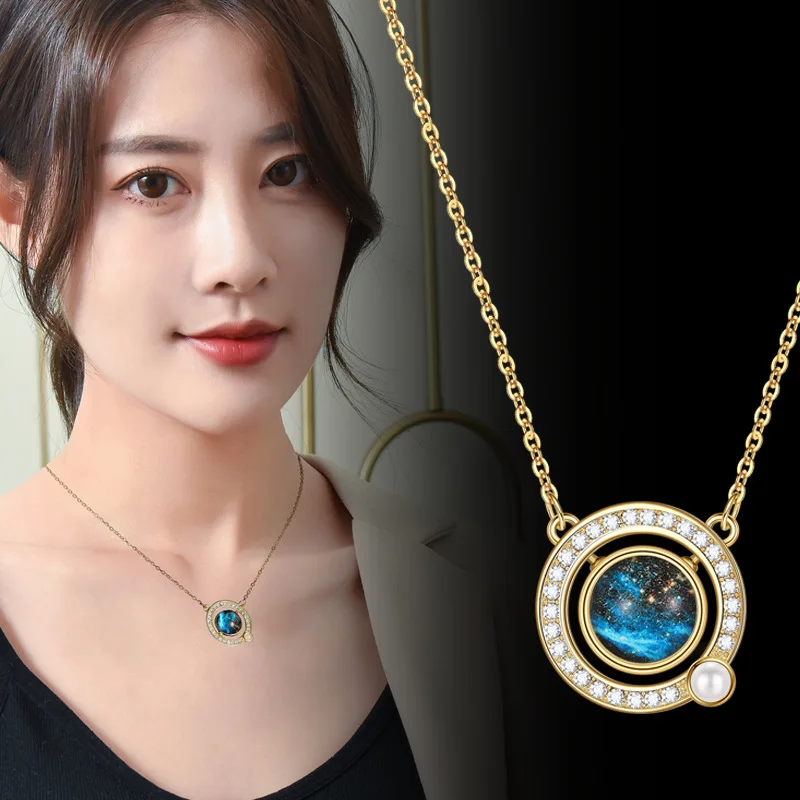 回転する縁起の良いバラ太陽中心説縁起の良い女性用ネックレス、軽い贅沢でニッチなネックレス